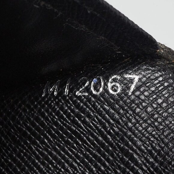 Louis Vuitton Black Taiga Leather Checkbook Wallet - Picture 7 of 8